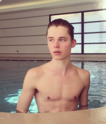 Bluelines Twink Tube 493 5e8a28562b470.png