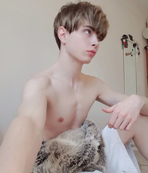 Bluelines Twink Tube 520 5e9bf647e9fc7.jpg