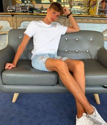 Bluelines Twink Tube 522 5e9bf6ea065cf.jpg
