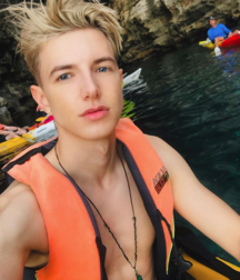  Bluelines Twink Tube 524 5e9db139966f8.png