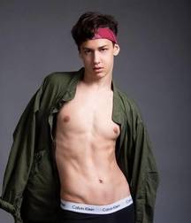  Bluelines Twink Tube 524 5e9db1495e9a4.jpg