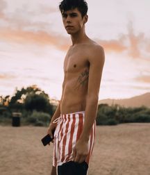 Bluelines Twink Tube 534 5ea19199f329a.jpg