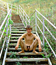  Bluelines Twink Tube 540 5ea3c6fb8a2b1.jpg
