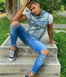 Bluelines Twink Tube 551 5eaba66c3b952.jpg