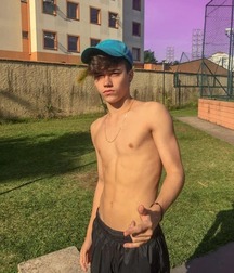 Bluelines Twink Tube 552 5eaba7154005c.jpg