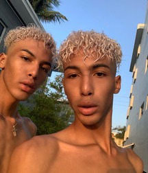  Bluelines Twink Tube 572 5eb5365ae2ca9.jpg