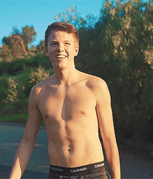  Bluelines Twink Tube 581 5eb837d2cb9d6.gif