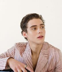  Bluelines Twink Tube 583 5eb83ab9816d8.jpg