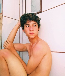  Bluelines Twink Tube 584 5eb83b3f77039.jpg