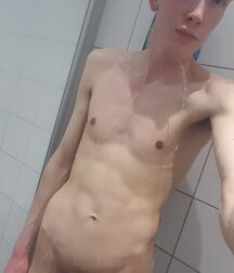  Bluelines Twink Tube 586 5eb989fe497ed.jpg
