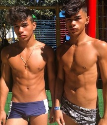 Bluelines Twink Tube 588 5eb98bfbd3e1b.jpg