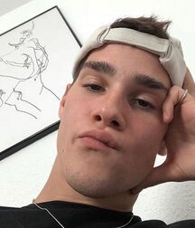  Bluelines Twink Tube 589 5eb98c648aa63.jpg
