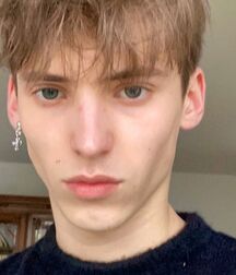  Bluelines Twink Tube 589 5eb98c6c01707.jpg