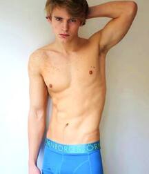  Bluelines Twink Tube 595 5ebc1ac27885f.jpg
