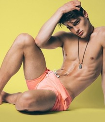  Bluelines Twink Tube 595 5ebc1ada33979.jpg
