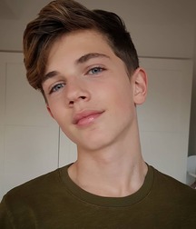  Bluelines Twink Tube 605 5ebea4f92142d.jpg