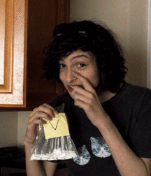  Bluelines Twink Tube 620 5ec40336dc331.gif