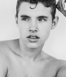  Bluelines Twink Tube 625 5ec6ac8581622.jpg