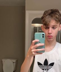  Bluelines Twink Tube 629 5ec7d2246c13c.jpg