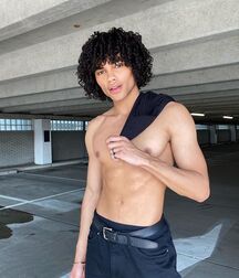  Bluelines Twink Tube 629 5ec7d22853c69.jpg