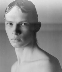  Bluelines Twink Tube 635 5ec89e90d108f.jpg