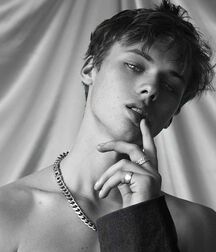  Bluelines Twink Tube 649 5ecbf696af956.jpg