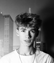  Bluelines Twink Tube 658 5ecdef2201de7.jpg