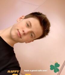  Bluelines Twink Tube 661 5ecdf0ab6b201.jpg