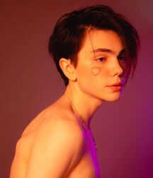  Bluelines Twink Tube 663 5ecf6f5679bc3.jpg