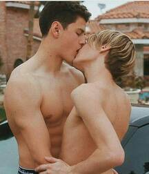  Bluelines Twink Tub 664 5ecf705b0f3d4.jpg