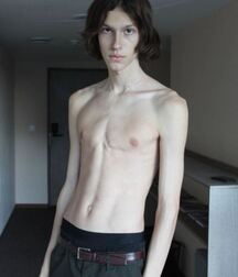  Bluelines Twink Tube 674 5ed13416c620a.jpg