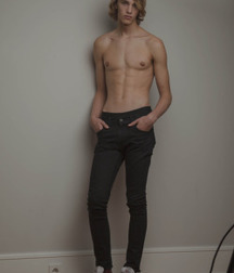 Bluelines Twink Tube 675 5ed29dd6e2ffc.jpg