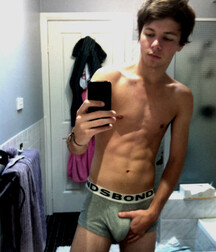 Bluelines Twink Tube 676 5ed29e3b997ce.jpg