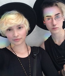 Bluelines Twink Tube 676 5ed29e58c12de.jpg