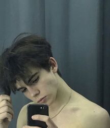 Bluelines Twink Tube 678 5ed29ee403abf.jpg