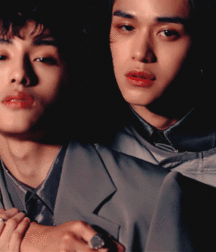 Bluelines Twink Tube 678 5ed29f215a945.gif