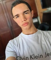 Bluelines Twink Tube 679 5ed29f6d05f5e.jpg