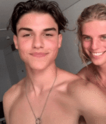  Bluelines Twink Tube 686 5ed53a457111b.gif