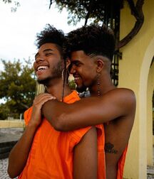  Bluelines Twink Tube 687 5ed53af6a9794.jpg