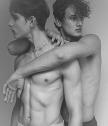  Bluelines Twink Tube 689 5ed53c198b8a8.jpg