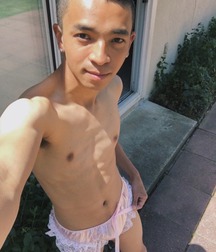 Bluelines Twink Tube 698 5ed6ec6931f47.jpg