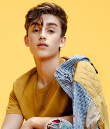 Bluelines 742 Twink Porn 5ee26556a83cb.jpg