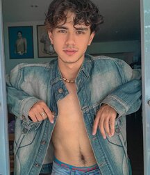 Bluelines 747 Twink Porn 5ee268d6a3021.jpg