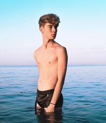 Bluelines Boys From SKAM  5f0487623d5a4.jpg