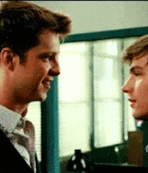 Miles Heizer Kissing Boys Porn  5f1715eb0dad7.gif