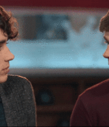Miles Heizer Kissing Boys Porn  5f17163727f64.gif
