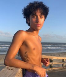 Bluelines 926 Cute Twinks Porn Gay Tube 5f29986b65c96.jpg
