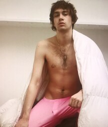 Cute Fashion 2 Gay Tube Models  5f341e72d00a1.jpg