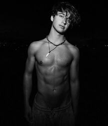 Gay Tube Hot boys Mix 10 5f65c5e144eb2.jpg