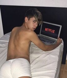 Hot Boys 35 Stunning Twinks Porn 5f7c9c74a24a2.jpg